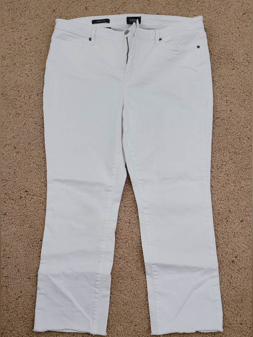 NYDJ SHERI SLIM White Straight-Leg Jeans for Women